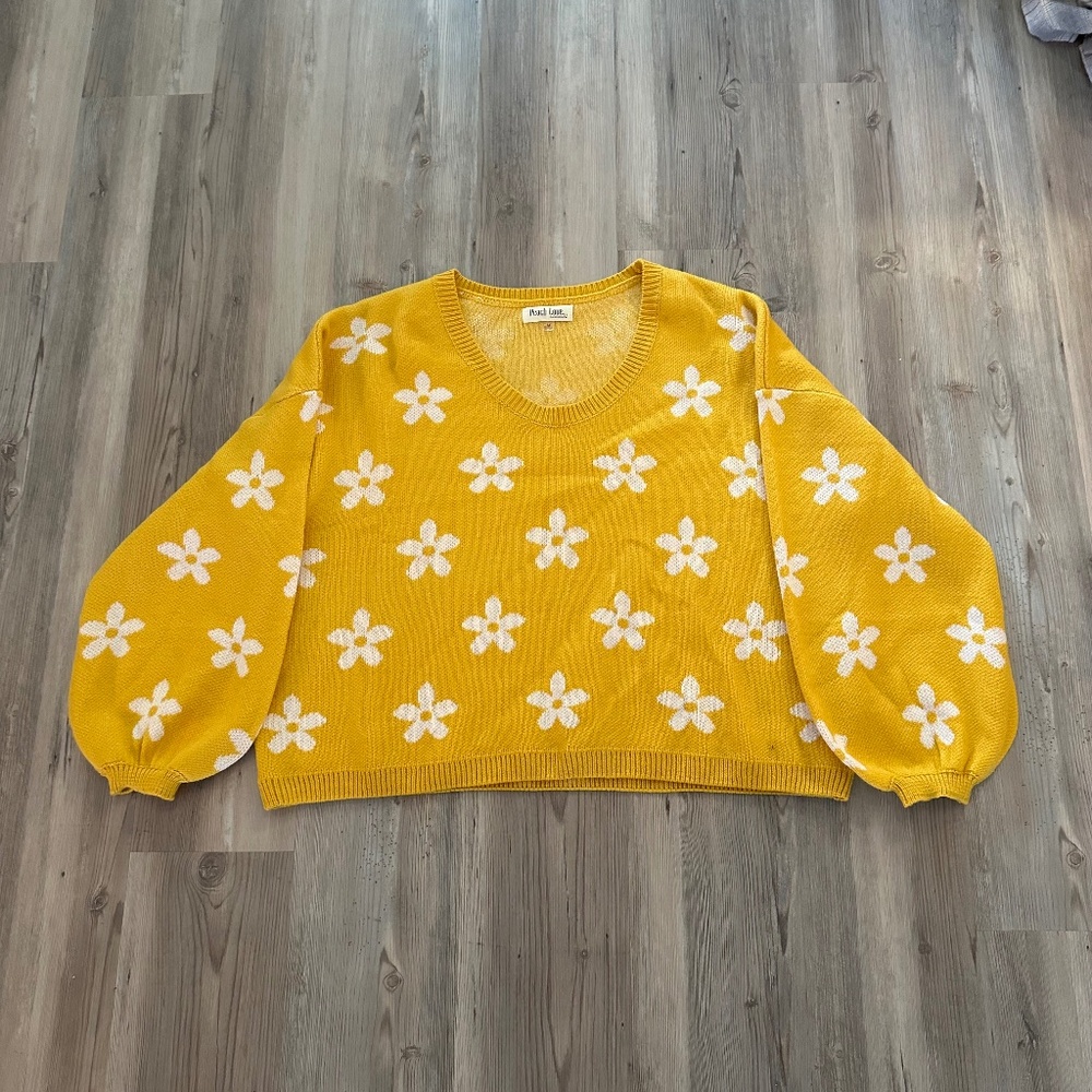 Crazy Daisy Sweater Size M
